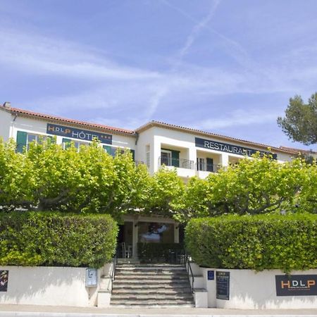 Hotel De La Plage - Hdlp บอร์มส์-เลส์-มิโมซาส์ ภายนอก รูปภาพ