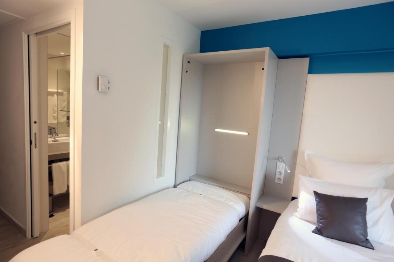 Hotel De La Plage - Hdlp บอร์มส์-เลส์-มิโมซาส์ ภายนอก รูปภาพ