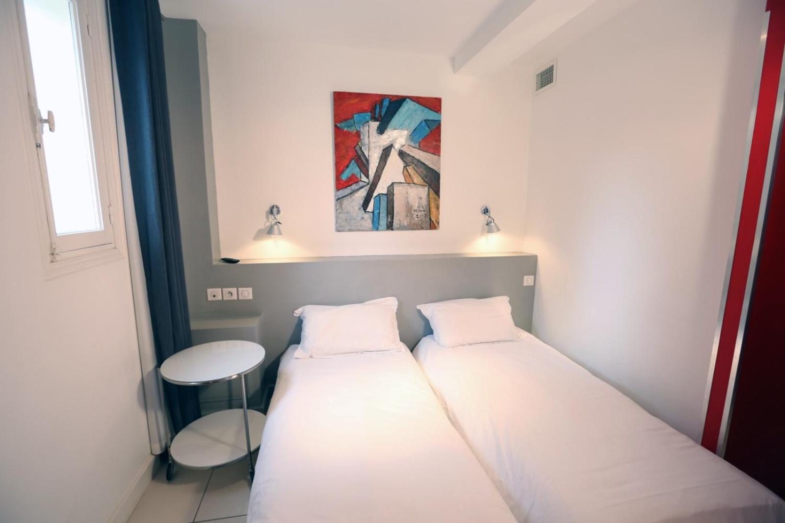 Hotel De La Plage - Hdlp บอร์มส์-เลส์-มิโมซาส์ ภายนอก รูปภาพ